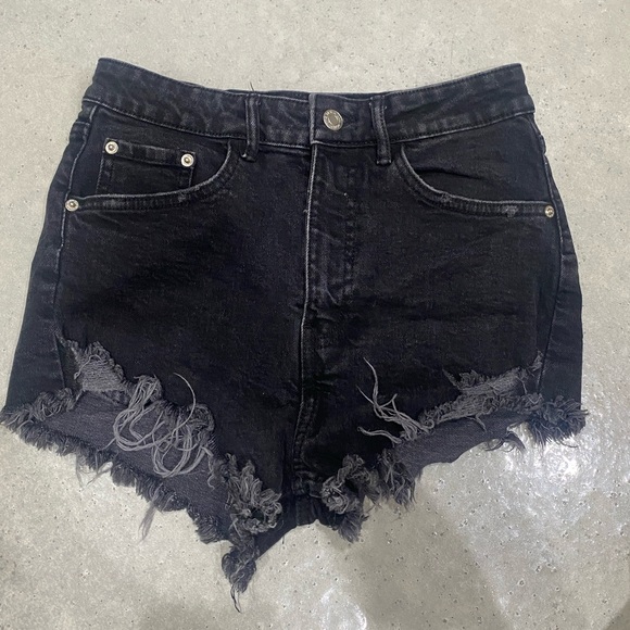 Zara black denim cut off shorts size 4 - Picture 9 of 9